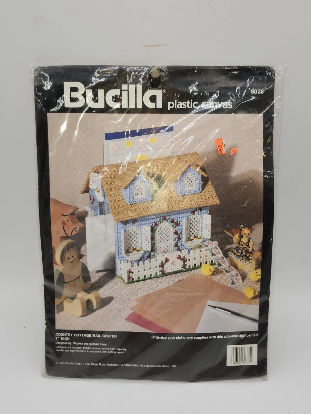 Vintage  Bucilla 61196 Candy Cane Bears Ornament Kit needlepoint Christmas Craft